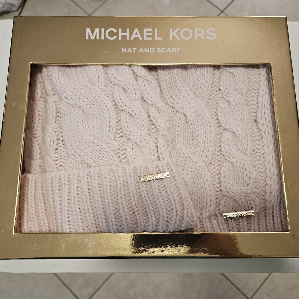 Michael Kors Hat and Scarf Set